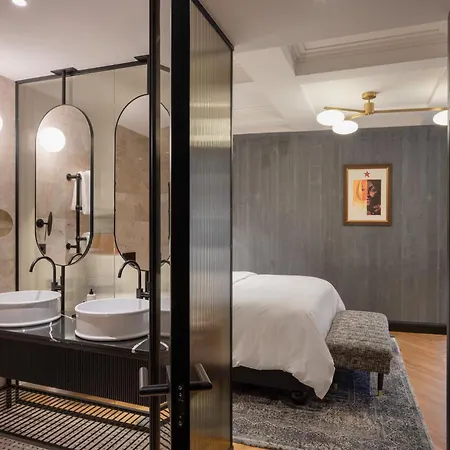 As Boutique Hotel, Superior 4* 류블랴나